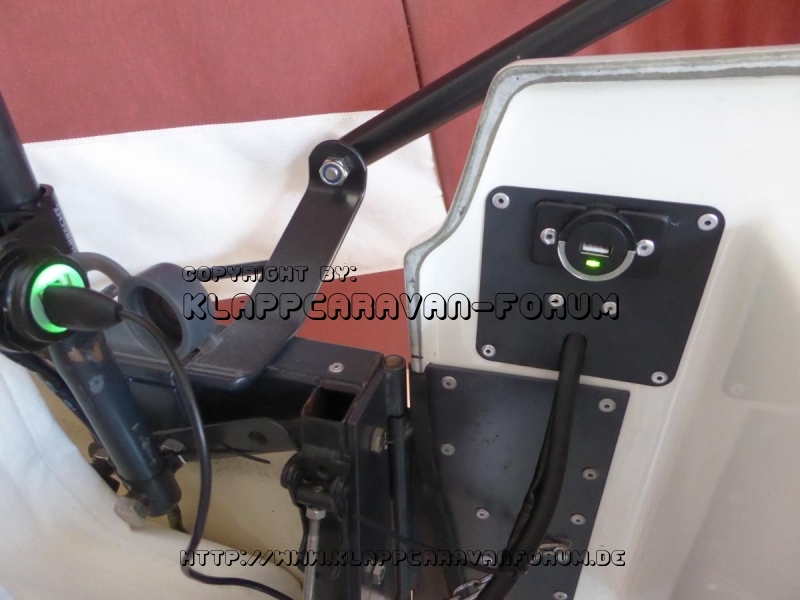 Camp Let USB Anschluss3