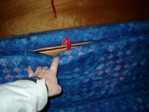 Zum Umbau von Sitz zur Liegefläche und umgekehrt ist nur ein Griff nötig.