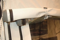 Campwerk - Details - Aufgewickelte Fensterabdeckungen