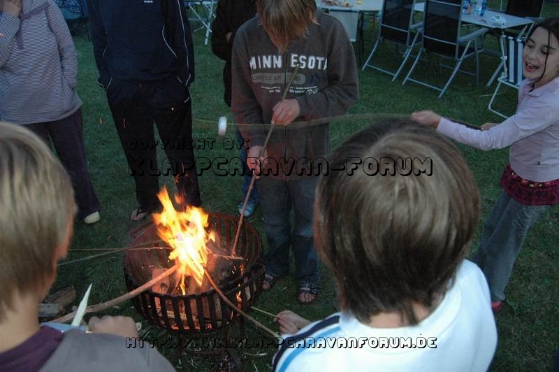 Nahe am Sommer 2011 - Monzingen - Stockbrot backen - 2