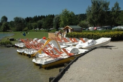 Camping Municipal St.-Point-Lac - Bootsverleih