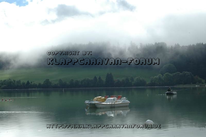 Camping Municipal St.-Point-Lac - Die Sonne kämpft mit den Wolken