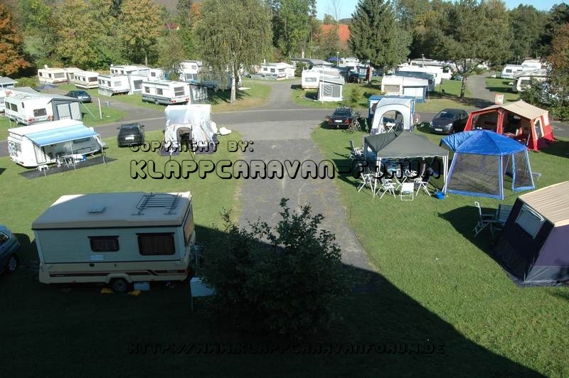 Oktoberfest - Das Camp - Mitte von oben