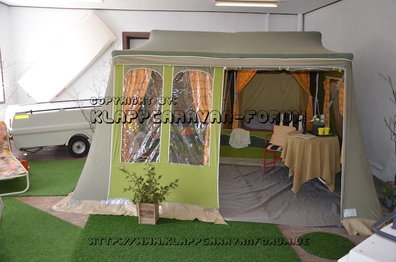 Camp-let Ausstellung